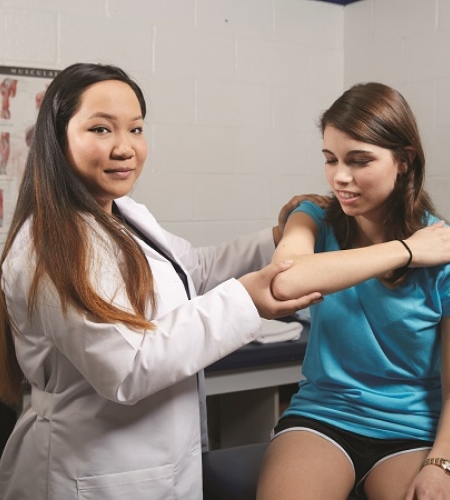 Earn your degree in Biology/Pre-Physical Therapy at Holy Family University